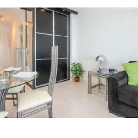 Apartment Rosa De Vientos Málaga